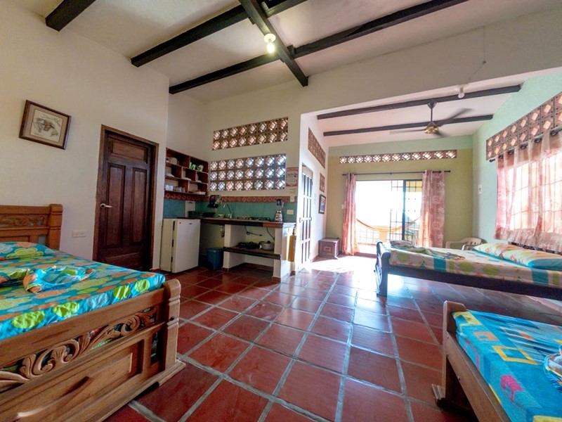 hostal la casa de felipe taganga